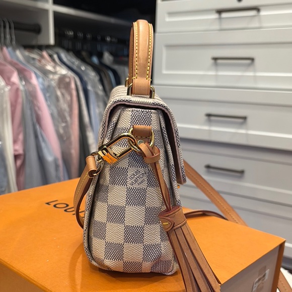 Louis Vuitton Checkered Handbag - Picture 7 of 9